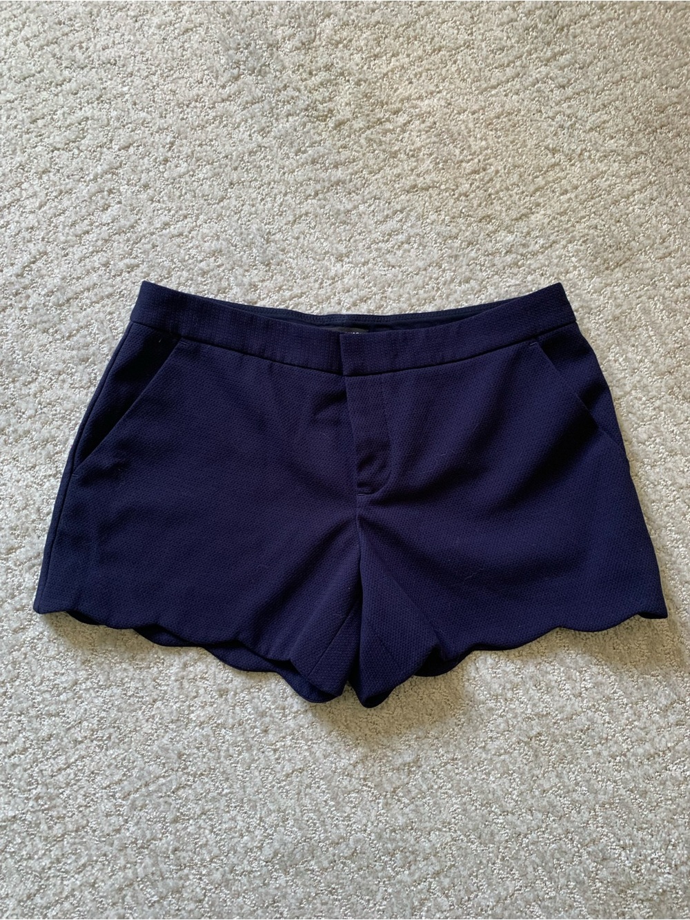 Club Monaco Navy Scallop-Hem High-Waist Shorts